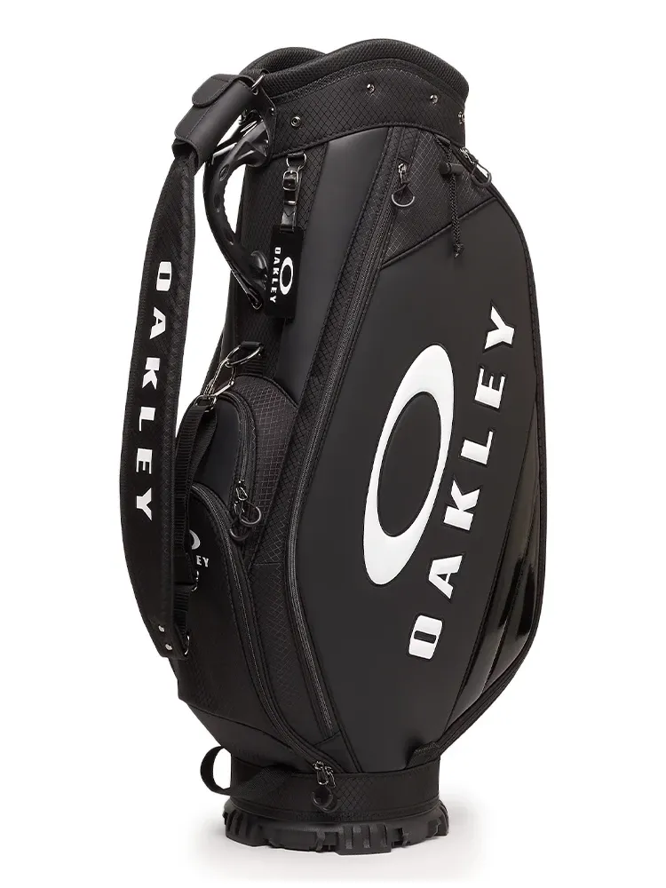 Oakley-18.0-Golf-Bag-Blackout-01__26504.1757902581.webp