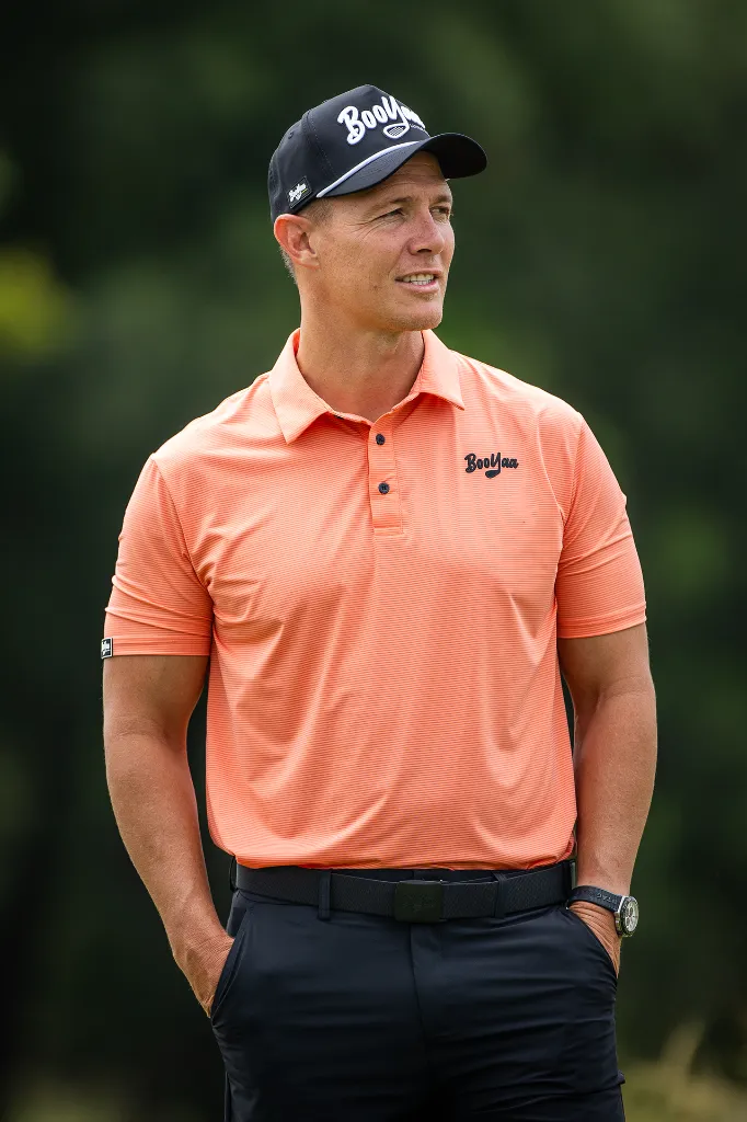 [B-BELT-BLACK] Booyaa Mens Golf Belt | Adjustable Stretch With Alloy Buckle | Black